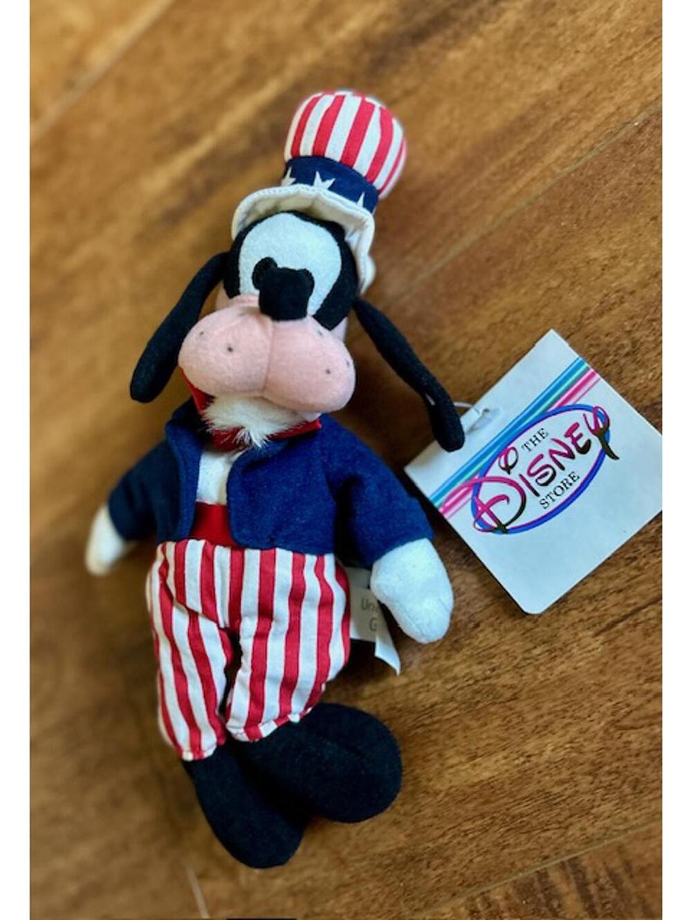 Disney Store Goofy Plush Doll in Patriotic Outfit